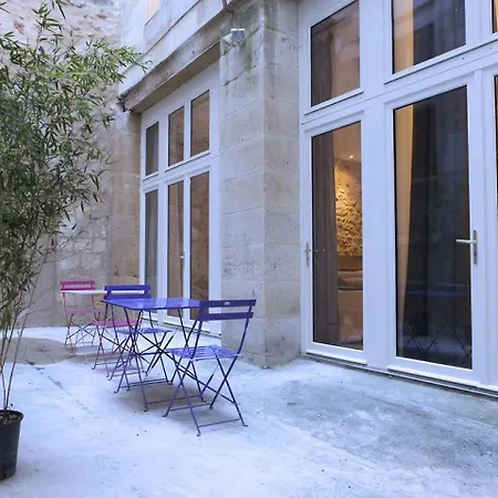 Ausone Beautiful Loft In Historical Center + Terrace And Parking Appartement Bordeaux