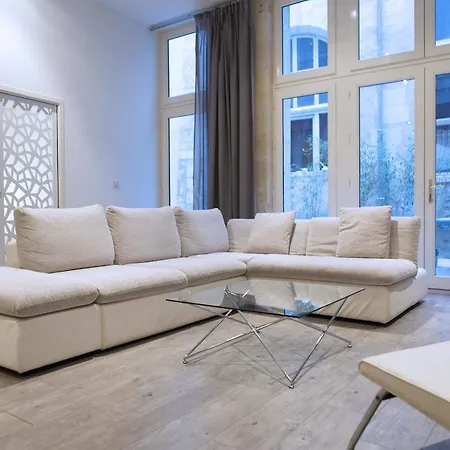 Ausone Beautiful Loft In Historical Center + Terrace And Parking Apartamento Bordéus